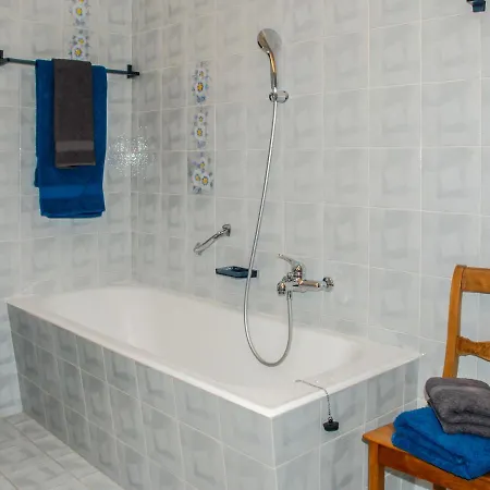 Casa Tana Dei Leoni-1 *